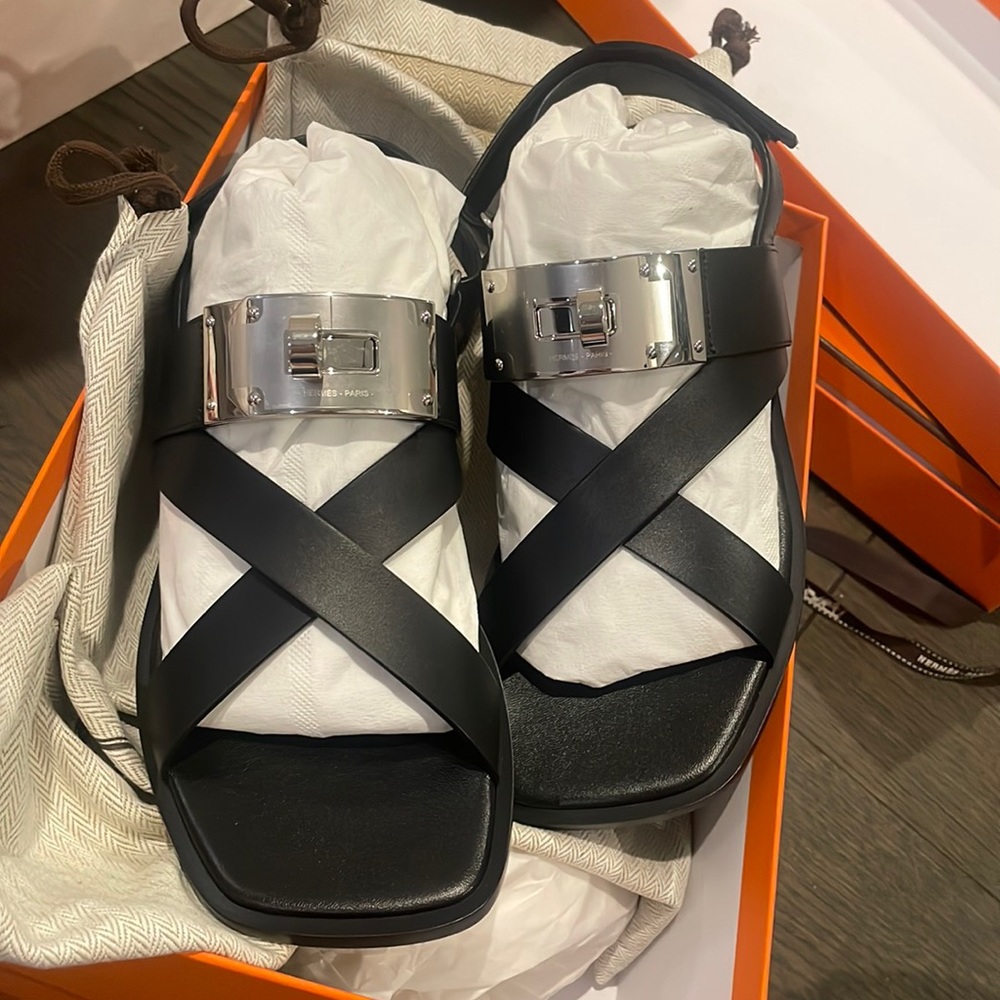 Hermes NIB Ines black sandal Kelly buckle lock 36 6